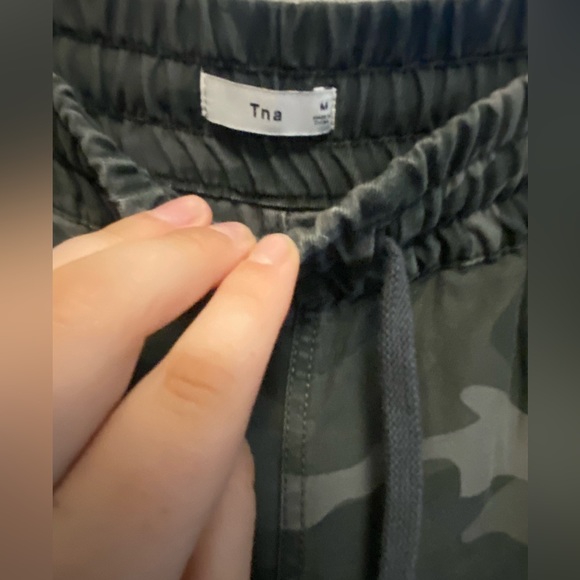 TNA Alix Pants (Aritzia) - Picture 5 of 5